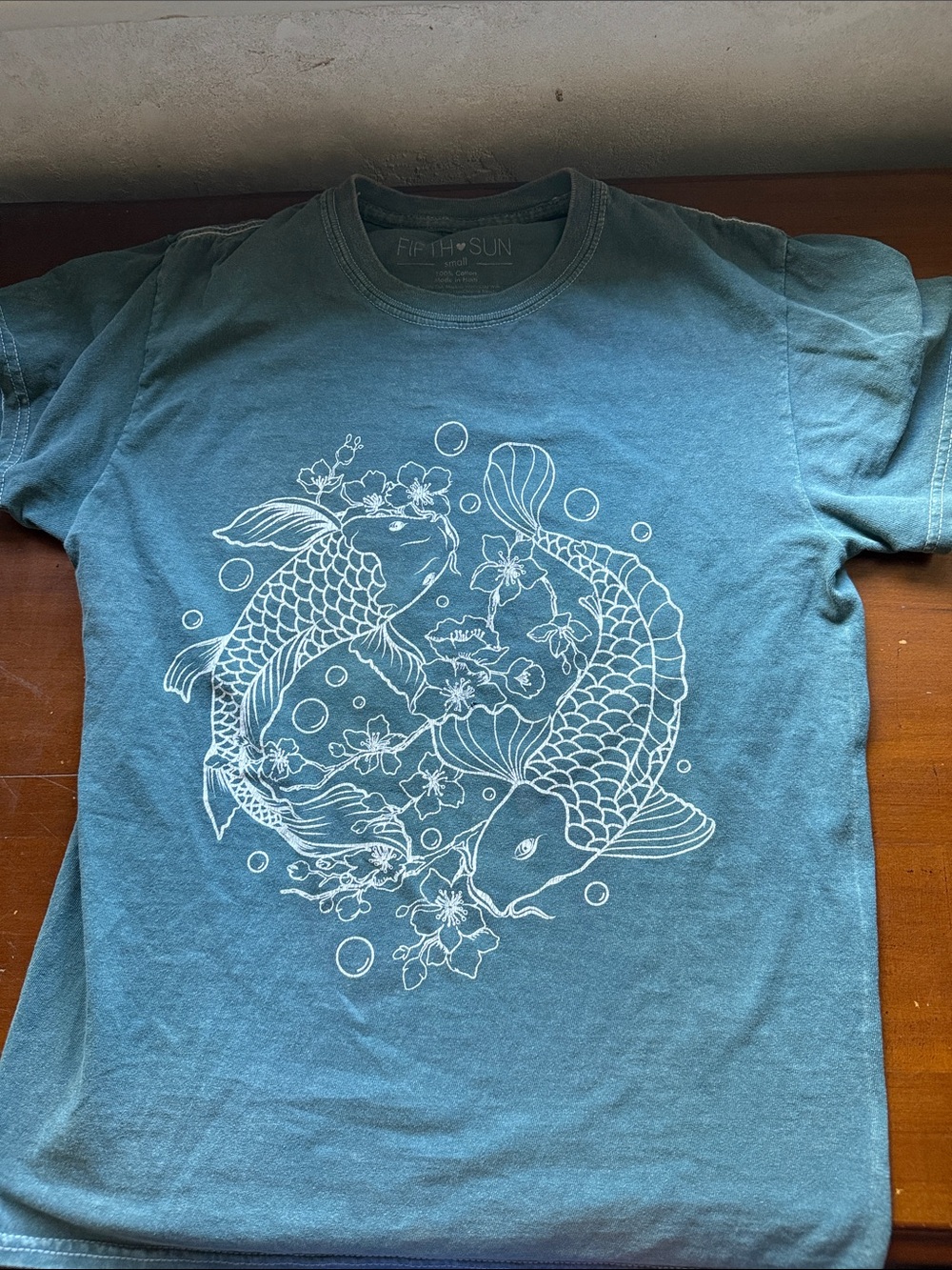 Fifth Sun Koi Fish Yin Yang Graphic Tee – Faded Teal/Blue, Size S - Picture 1 of 3